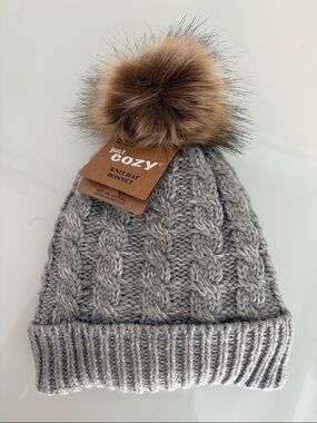 Just Cozy Women's Gray Cable Knit Toque with Faux Fur Pom